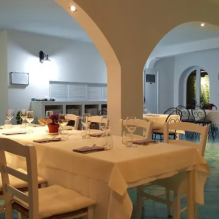 Borgo Cacciatori Ventotene
