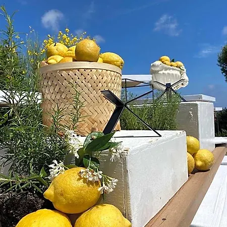 Borgo Cacciatori 2* Ventotene