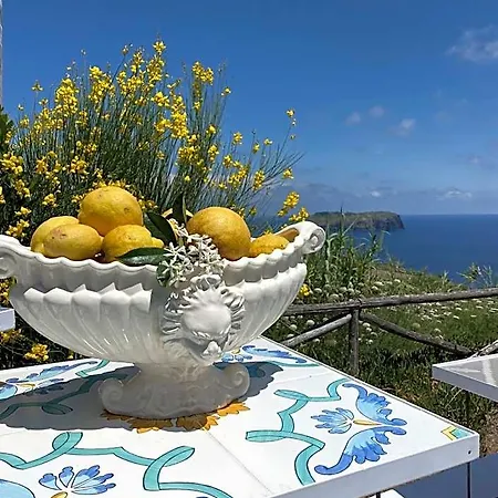 Hotel Borgo Cacciatori 2*
